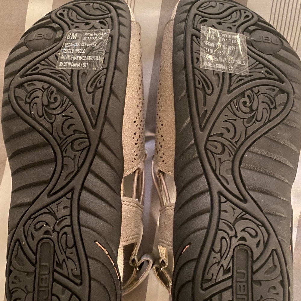 JBU Sandals - Picture 11 of 15